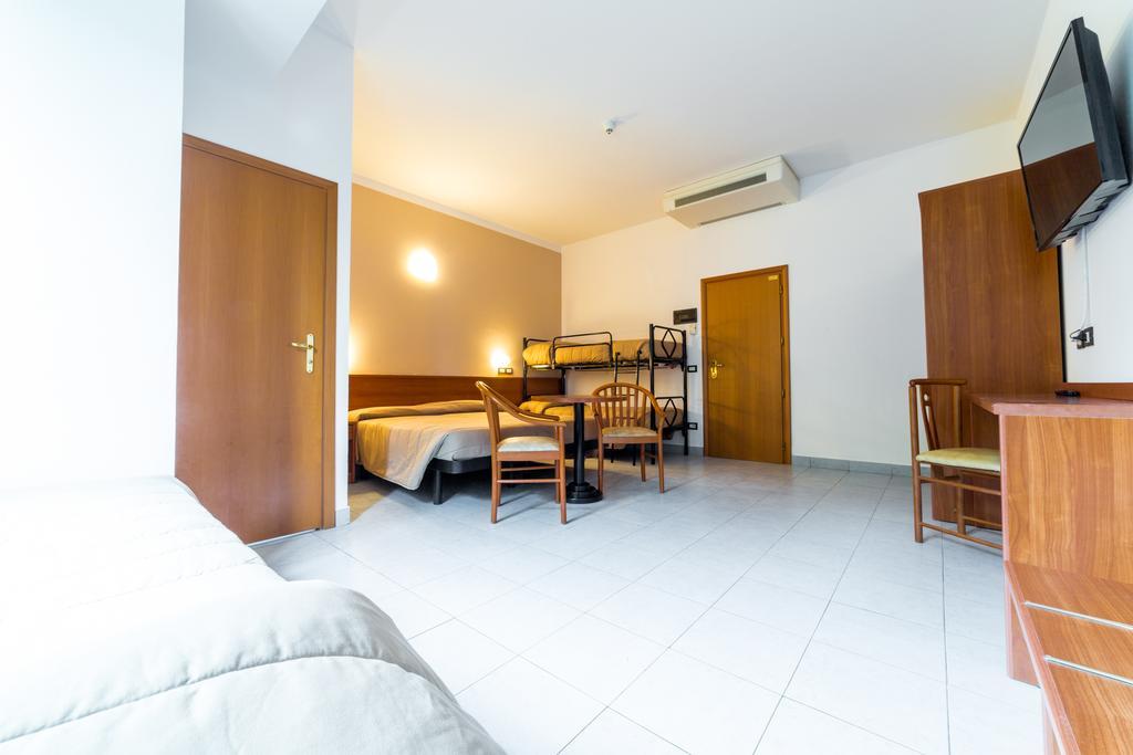 Meridiana Family & Nature Hotel Marina Romea Kamer foto